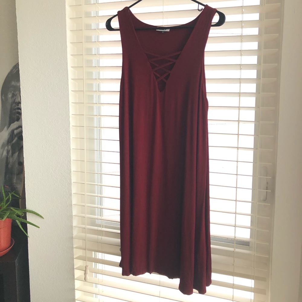 Maroon sleeveless dress